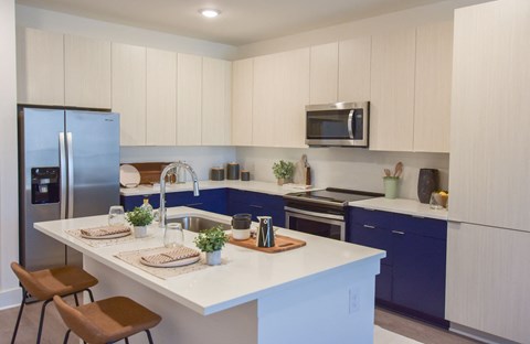 Charming kitchen design Charming kitchen design at The Maven, Suwanee, GA, 30024