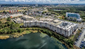 Enjoy panoramic views of Spring Lake! Enjoy panoramic views of Spring Lake! |Rialto - Photo Gallery 3