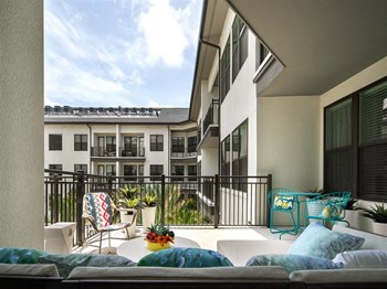 Private Balcony |District of Rosemary