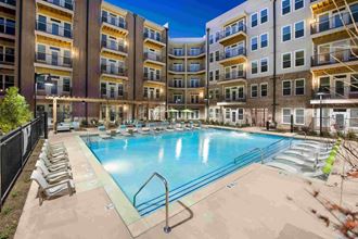 860 Glenwood Ave SE Studio-2 Beds Apartment for Rent - Photo Gallery 1