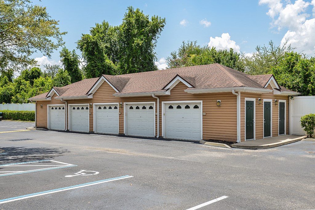 Garages and extra storage available at Grandeville on Saxon, Orange City