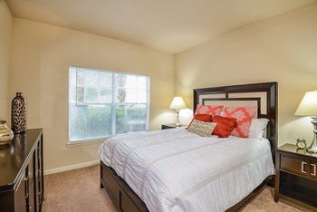 Bedroom Bedroom | Grandeville on Saxon