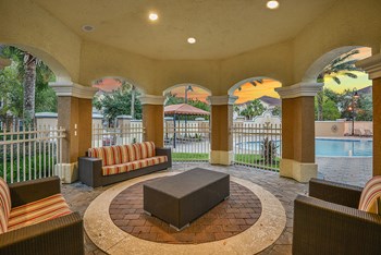 Poolside lounge  | Grandeville on Saxon - Photo Gallery 25