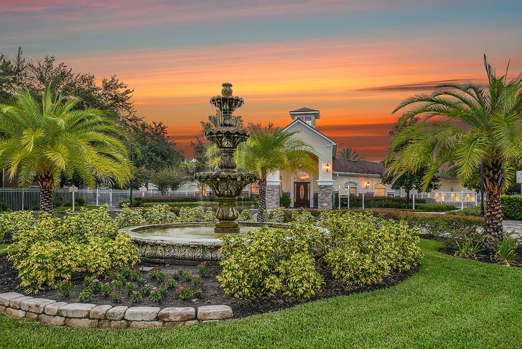 Enjoy beautiful sunset views at Grandeville on Saxon, Orange City, FL