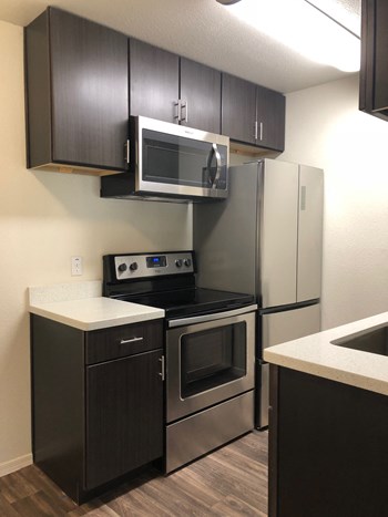 Renovated apartment homes available Renovated apartment homes available | Hilands - Photo Gallery 2