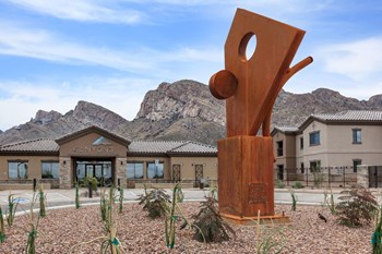 Entrance to community Entrance to community | Canyons at Linda Vista Trail - Photo Gallery 2