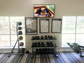 Fitness center | Madison at the Arboretum - Photo Gallery 21