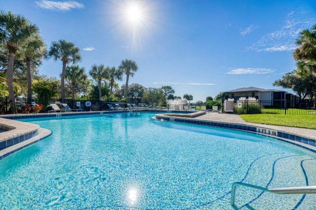 Pool at Lakes at Suntree, Melbourne, FL