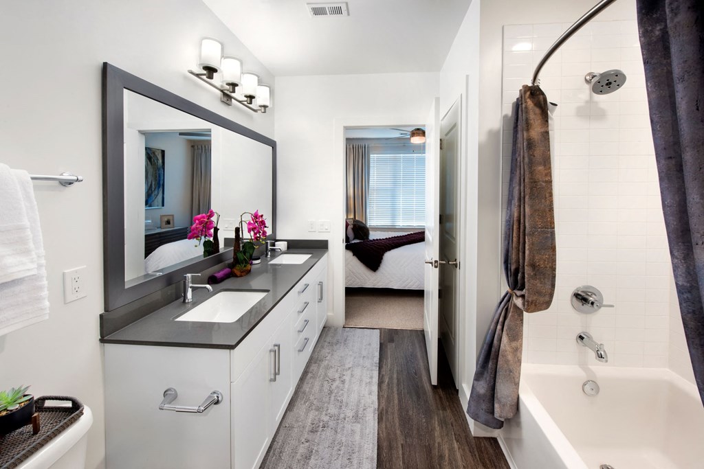 Bathroom at Glenn Perimeter, Atlanta, Georgia