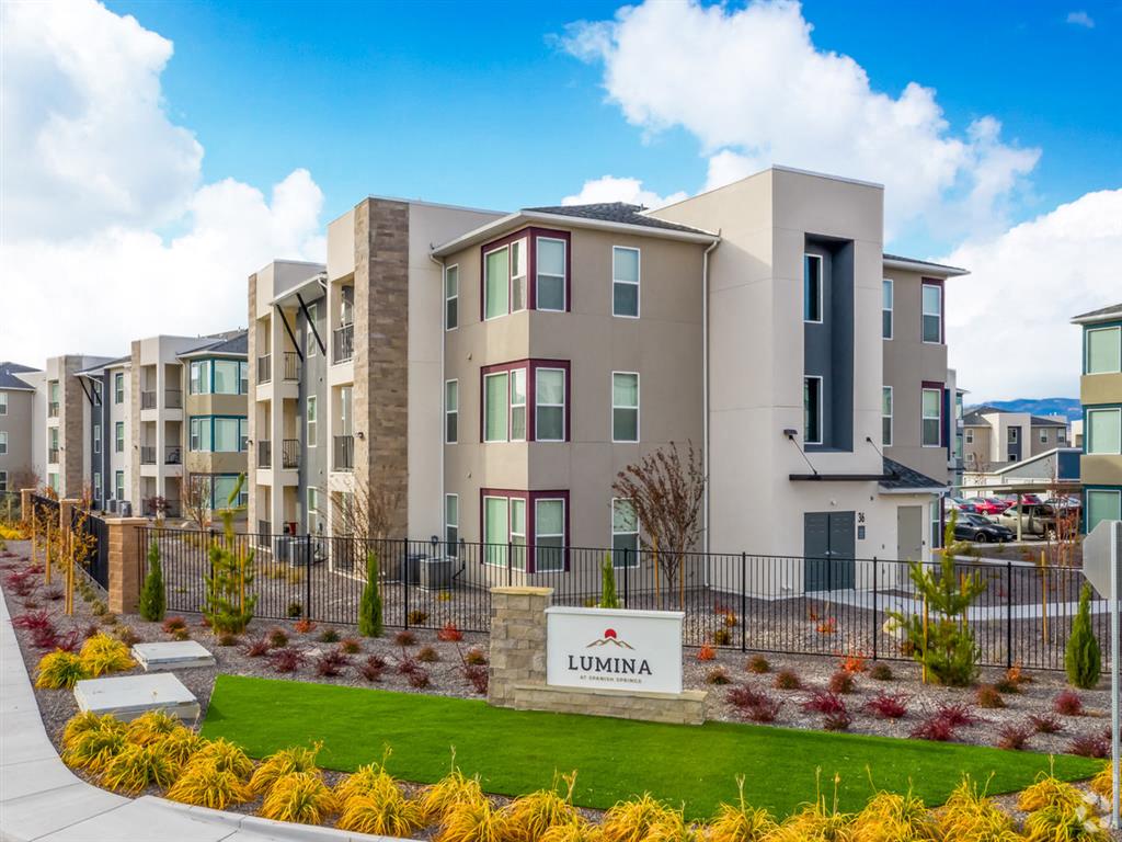 Entrance at Lumina at Spanish Springs, Sparks, NV