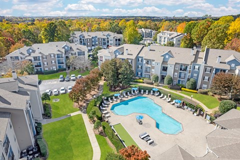 Aerial view of the pool at Thornberry Apartments, Charlotte, North Carolina