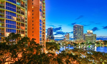 Welcome home! | Paramount on Lake Eola - Photo Gallery 3