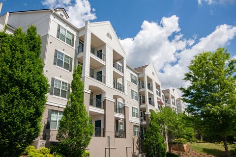 Exterior Building at Emblem Alpharetta Apartments, Alpharetta, 30009
