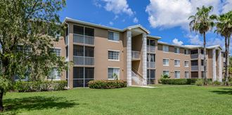 7861 Reflection Cove Drive 1-3 Beds Apartment for Rent - Photo Gallery 1