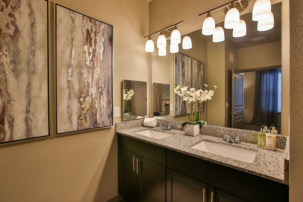 Bathroom at The Legend, Texas