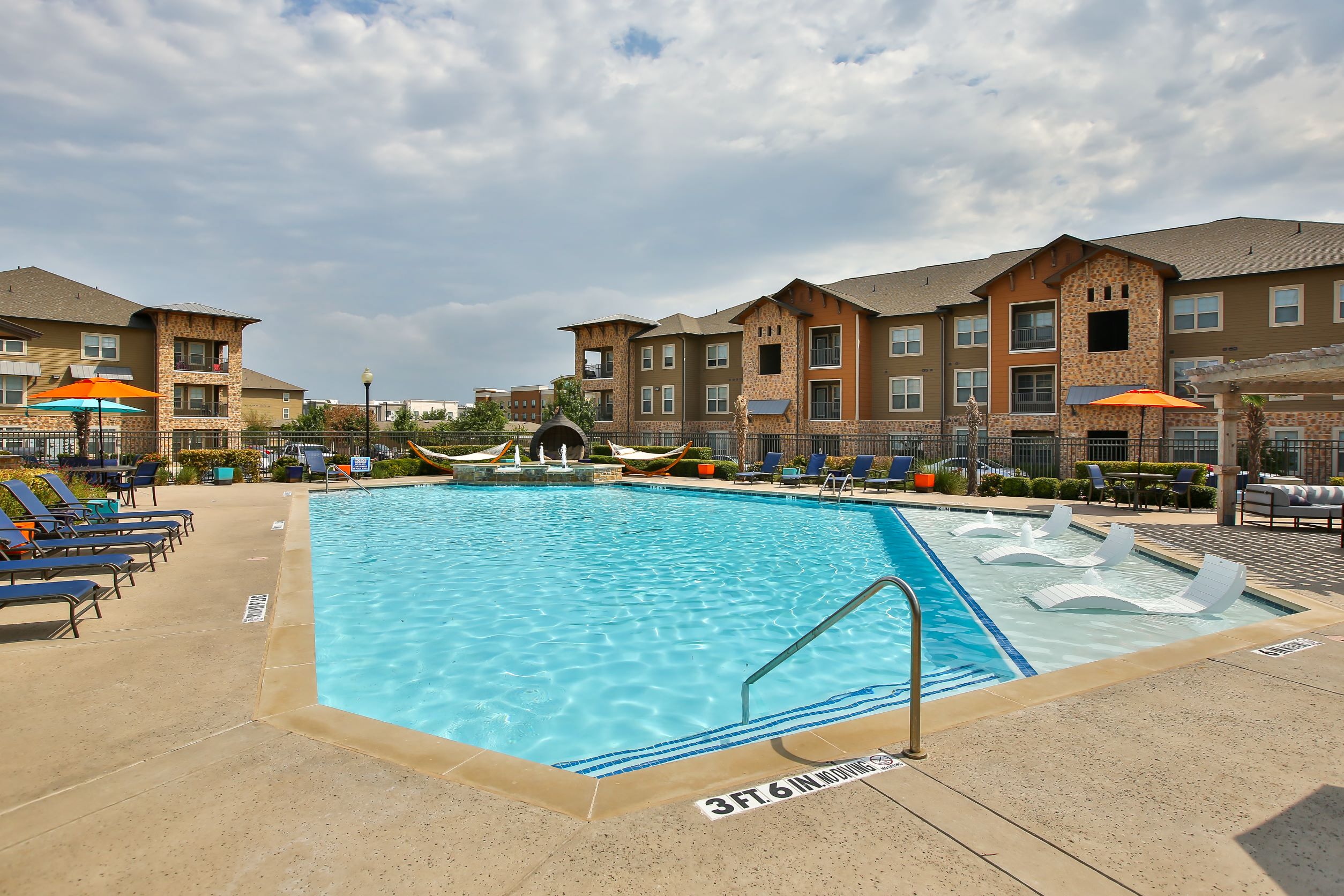 Pool at The Legend, Texas