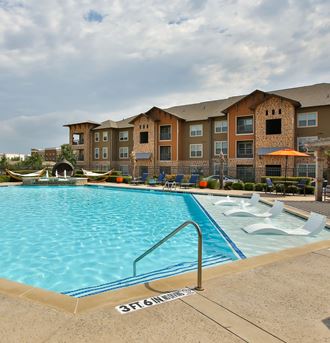 2400 Corporation Pkwy 1-3 Beds Apartment for Rent - Photo Gallery 4