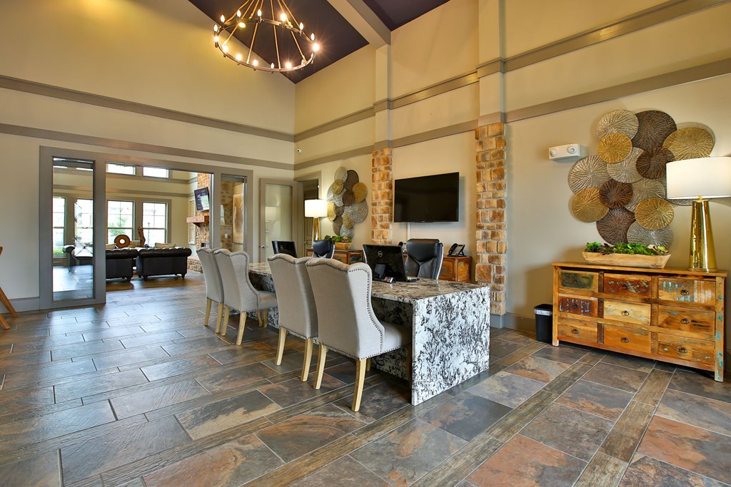 Leasing Center at The Legend, Waco