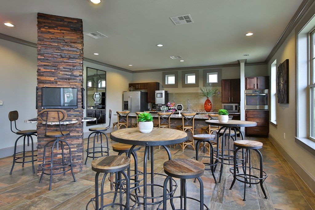 Indoor Lounge at The Legend, Waco, 76712