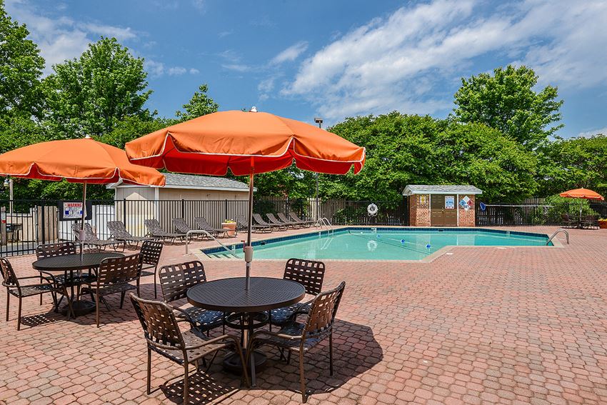 Randolph Park Apartments, 4536 Randolph Road, 52, Charlotte, NC RentCafe
