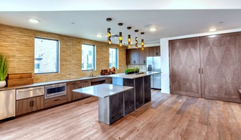 Spacious Kitchen in Indoor Lounge | Homestead Talking Glass - Photo Gallery 38