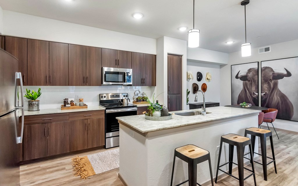 Kitchenat Homestead Talking Glass, Prescott Valley, AZ 86314