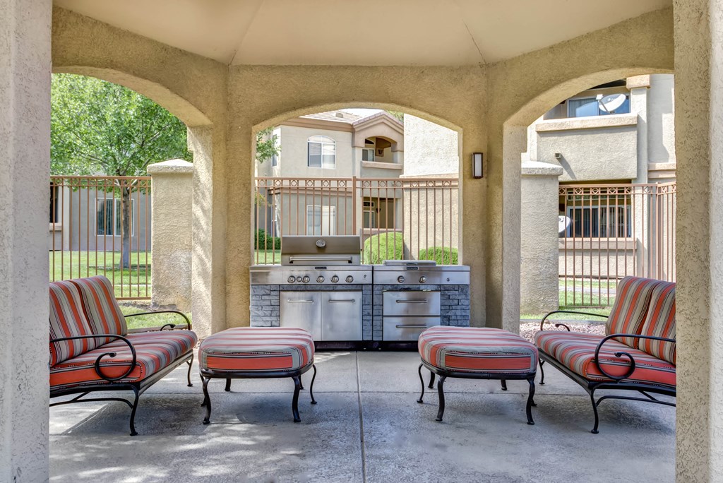 Outdoor patio seating with grills at Links at High Resort, Rio Rancho, New Mexico