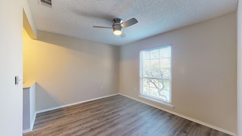 1874 Brittany Drive 2-3 Beds Apartment for Rent - Photo Gallery 9