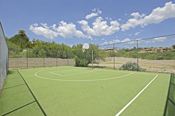 Basketball court Basketball court | Hilands - Photo Gallery 4