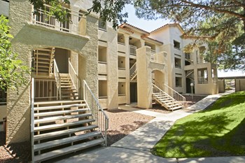 Exterior Exterior | Hilands - Photo Gallery 3