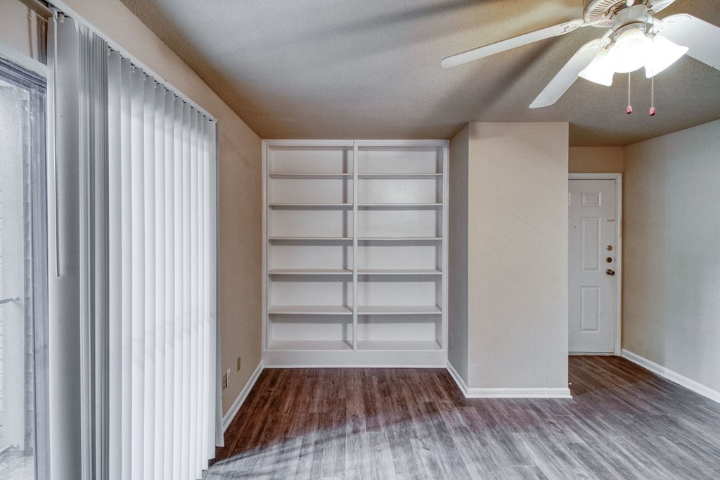Living Room area at Village Oaks Apartments, Texas, 78759