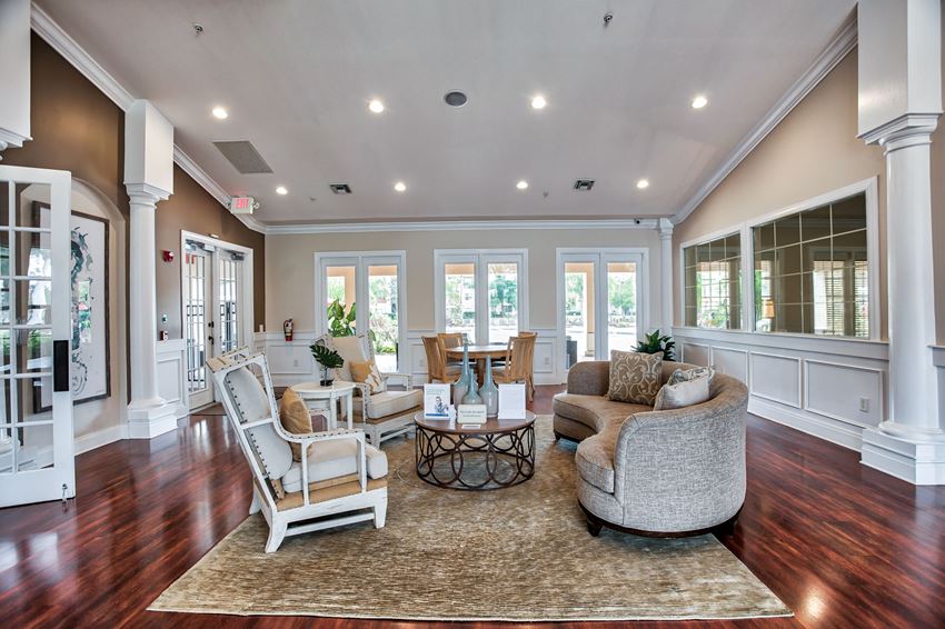 Clubhouse Clubhouse | Yacht Club