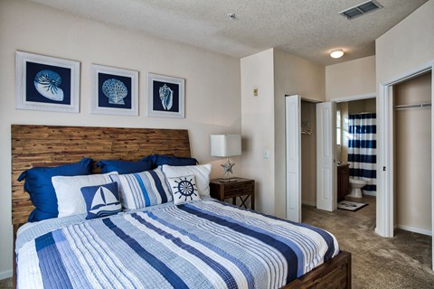 Bedroom at Yacht Club, Bradenton, FL