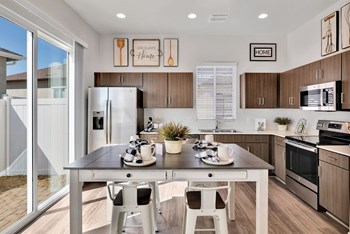 Kitchen and Dining Room | Parke Place - Photo Gallery 18
