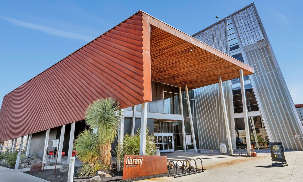 Prescott Valley Library  at Parke Place, Arizona