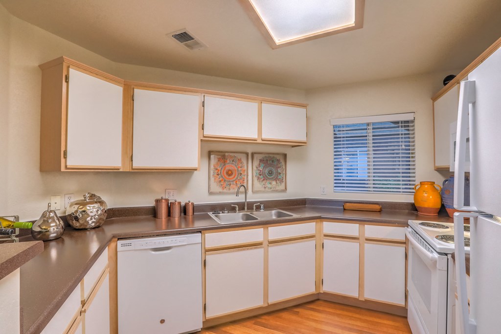 Kitchen With Refrigerator at Arterra, Albuquerque