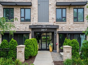 Best 2 Bedroom Apartments in Minneapolis, MN: from $815 | RENTCafé
