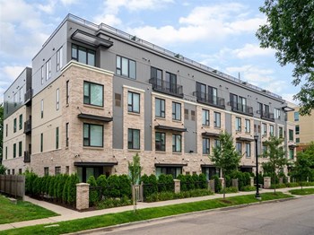 2817 Girard Ave S Studio-3 Beds Apartment, Loft for Rent - Photo Gallery 3