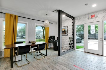 Parkwyn Townhomes Leasing - Photo Gallery 3