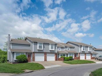 Sunrise Village Apartments 660 Gateway Court Lawrence Ks Rentcafe Sunrise Village Apartments 660 Gateway Court Lawrence Ks Rentcafe