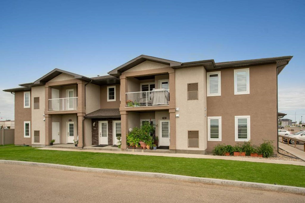 Exterior of Chester Court Condos.