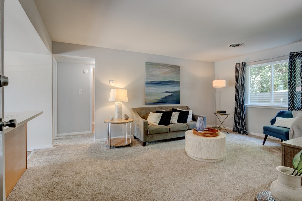 Living Room at Oaks at Oxon Hill, Oxon Hill, Maryland