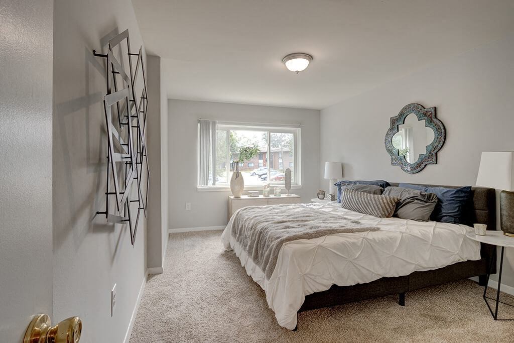 Spacious Bedroom at Oaks at Oxon Hill, Maryland, 20745