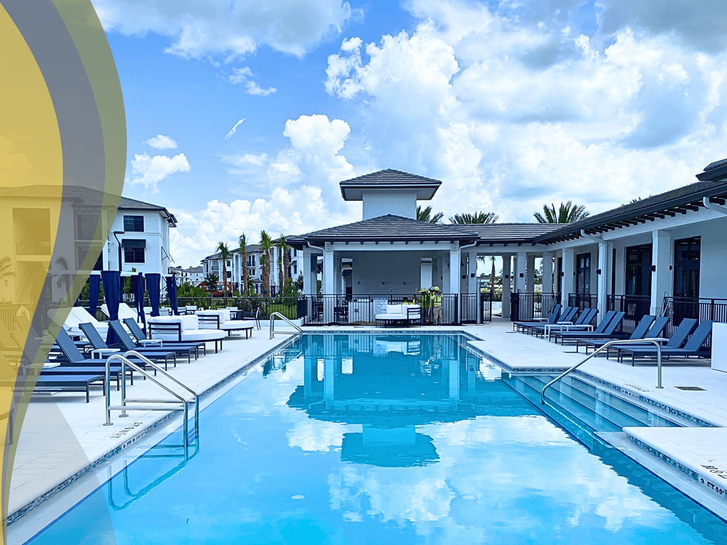the pool at the resort at longboat key club