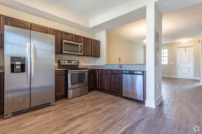 Fully Equipped Kitchen at Playa Apartments, Florida, 33037