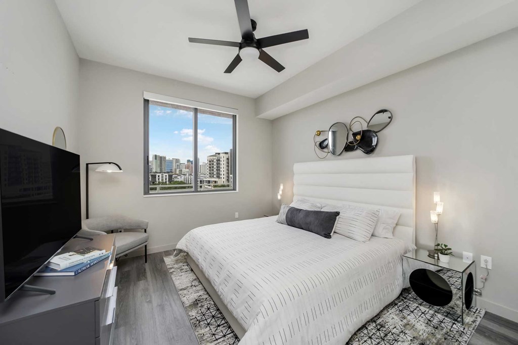 Bedroom at Quantum Apartments, Florida