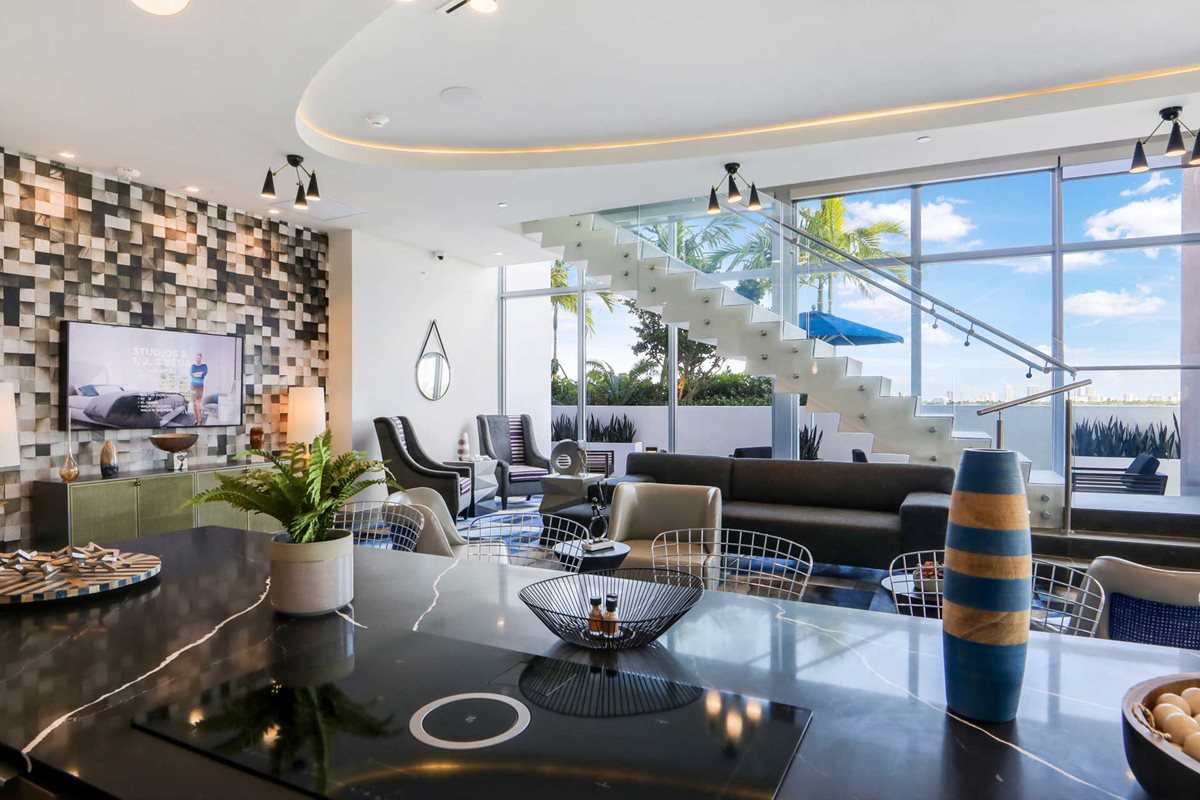 Quantum Apartments