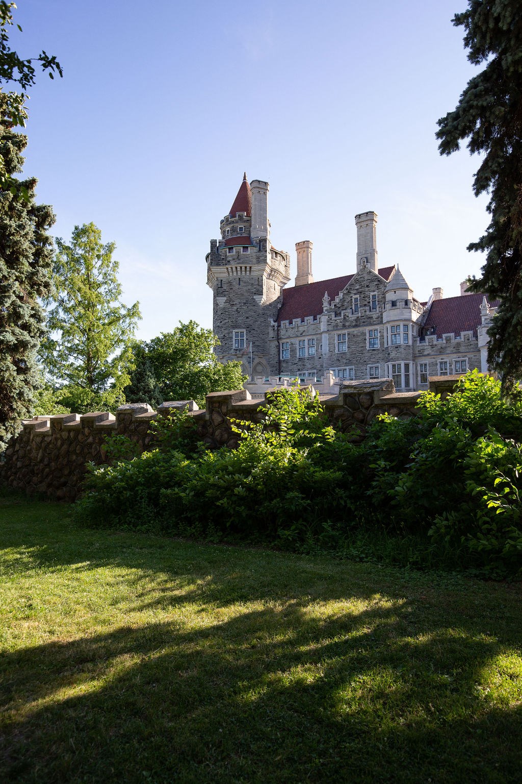 casa loma garden