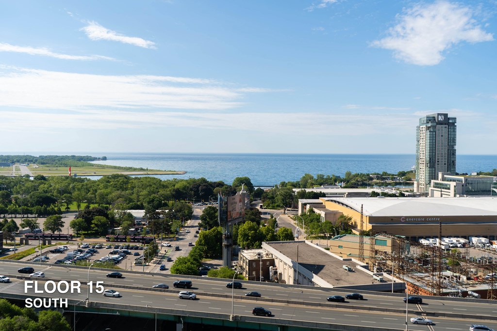 South view of lake ontario from liberty house floor 15