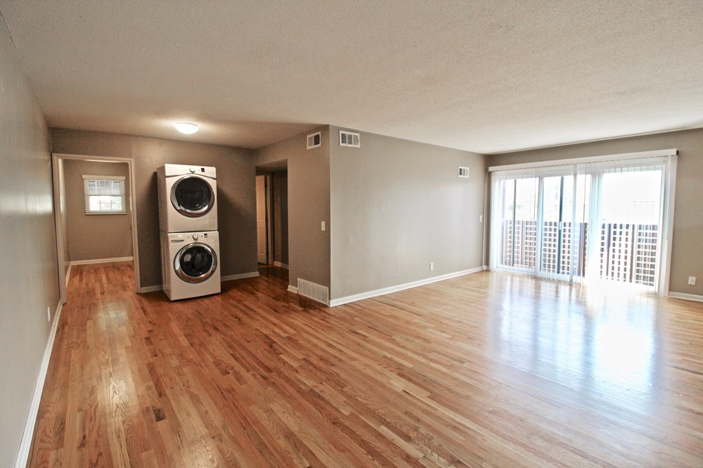 1BR Interior